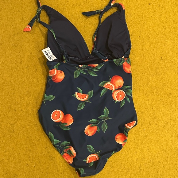 Old Navy Women's One Piece Swimsuit - Navy and Orange - Picture 4 of 4